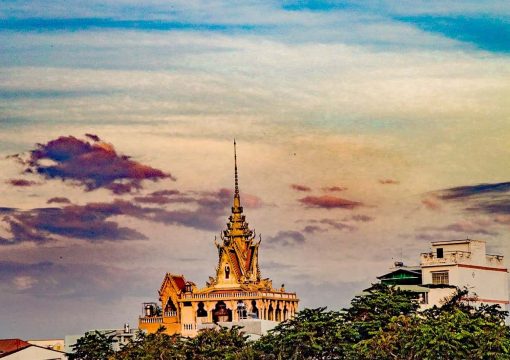 Travel Guide to Pitu Khosa Rangsay Pagoda: Can Tho’s Most Beautiful Khmer Pagoda