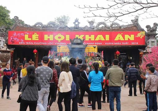 Tran Temple Festival – An Atmosphere Full of Eastern Asia Spirit