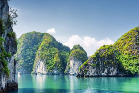 How to Get from Ho Chi Minh City to Halong Bay?