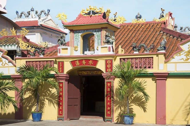 6. Van Thuy Tu Temple, Binh Thuan province  