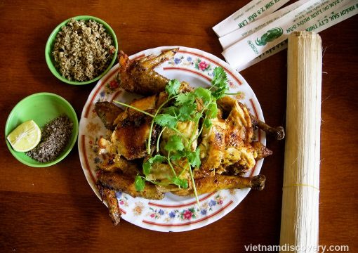 Cơm Lam Gà Nướng: Buôn Đôn Grilled Chicken with Lam Rice
