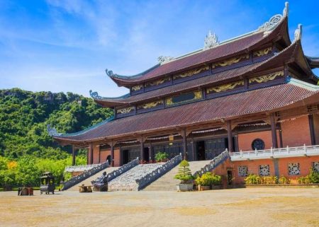 Bai Dinh &#8211; Trang An 1 day Tour
