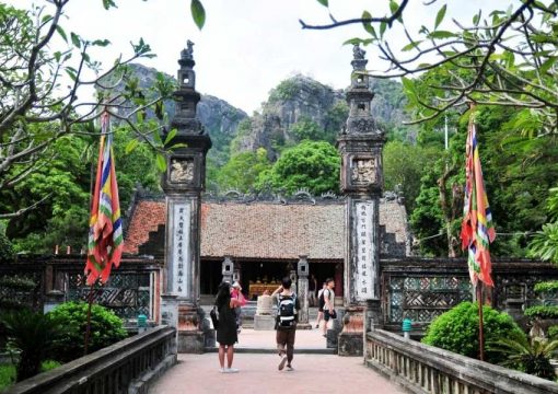 Discover the Spiritual Gems of Ninh Binh Temples